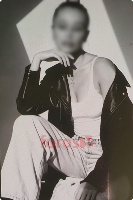 Entregada, cariñosa y con bellas curvas. Entregada, cariñosa y con bellas curvas.